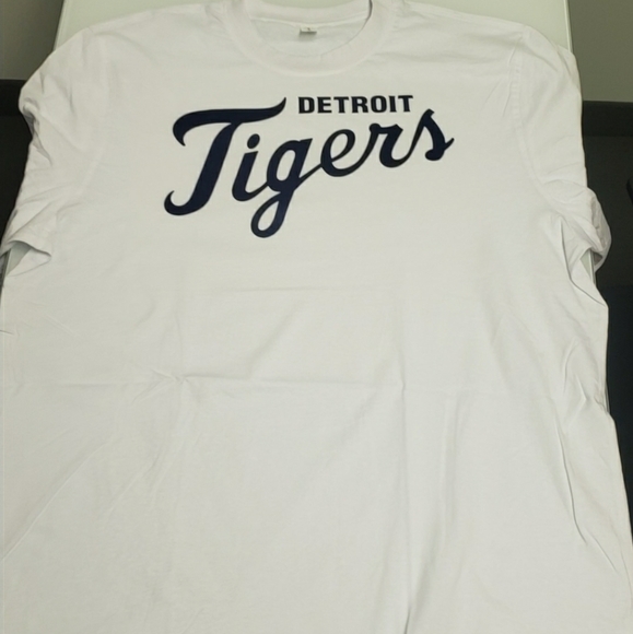 Detroit Tigers 🐯 shits and hoodies - Picture 4 of 5